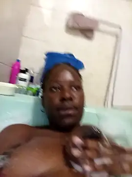 DarkBerryDiamond255 online show from 1, 10, 2025