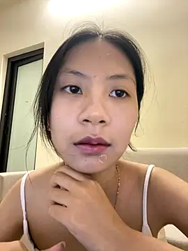 Lil-Gi online show from 7, 10, 2025