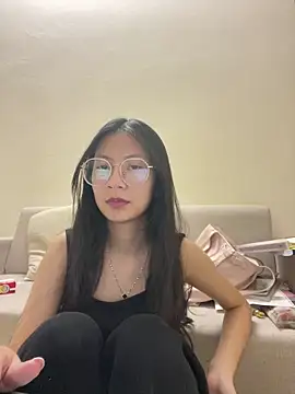 Lil-Gi online show from 13, 11, 2025