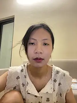 Lil-Gi online show from 5, 10, 2025