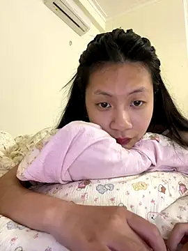 Lil-Gi online show from 12, 11, 2025