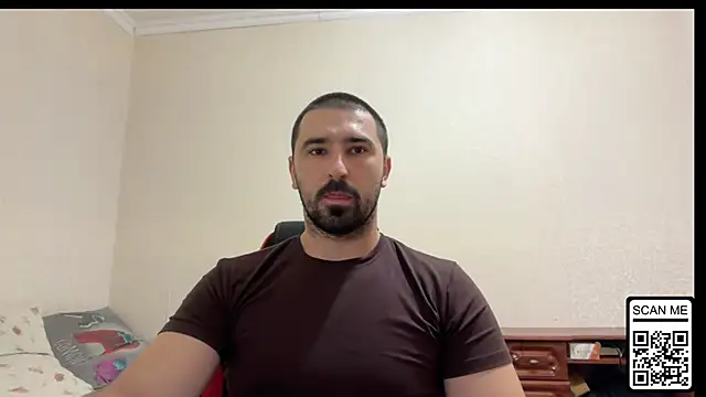 Snapshot of Hard_to_Obey chatting on 11, 7, 2026 Hard to Obey online show from 11, 7, 2026