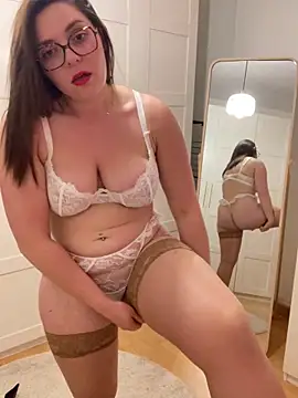 chloedlm5 online show from 24, 3, 2026