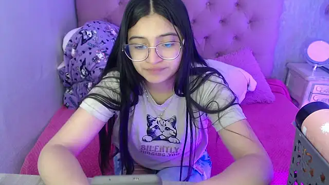 laurenelove online show from 15, 10, 2025