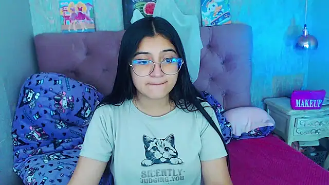 laurenelove online show from 25, 10, 2025