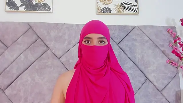 nayiraa  online show from 23, 3, 2026