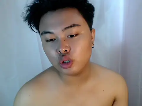 Lustfulljohnx online show from 17, 4, 2026