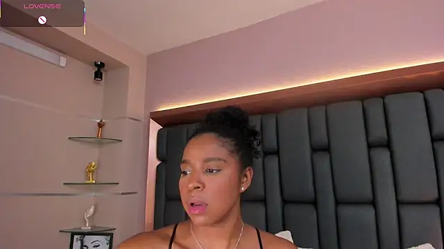 LisaMendez online show from 21, 3, 2026