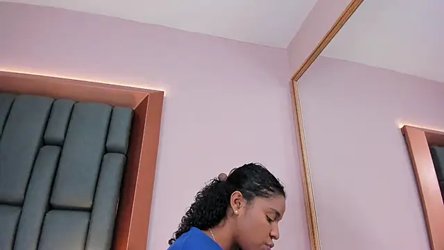 LisaMendez online show from 1, 4, 2026