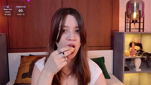 Alison kisss online show from 14, 5, 2026