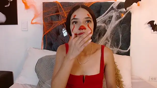 Snapshot of Lilith_Nocturne chatting on 31, 10, 2025 Lilith Nocturne online show from 31, 10, 2025