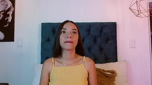 Snapshot of Lilith_Nocturne chatting on 19, 11, 2025 Lilith Nocturne online show from 19, 11, 2025