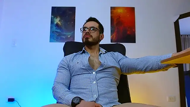 Axel Lover online show from 19, 9, 2025