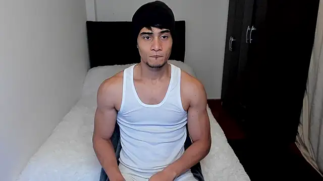 stylish men online show from 17, 9, 2025