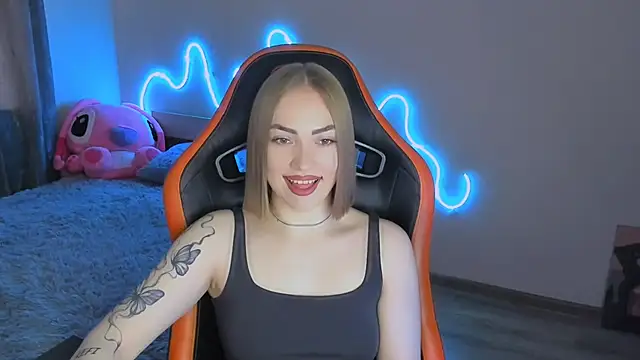 LaraKrein lk online show from 18, 4, 2026