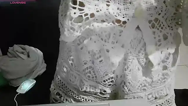 Owe chan online show from 11, 10, 2025