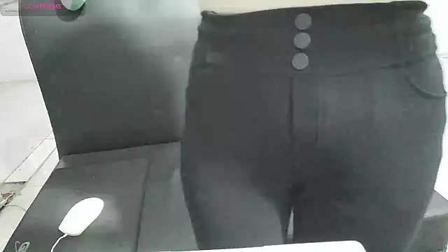 Owe chan online show from 21, 10, 2025