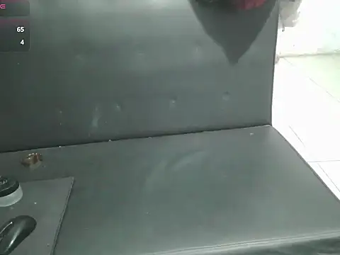 Owe chan online show from 5, 2, 2026