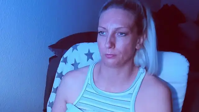 SexyJulia21 online show from 16, 6, 2026