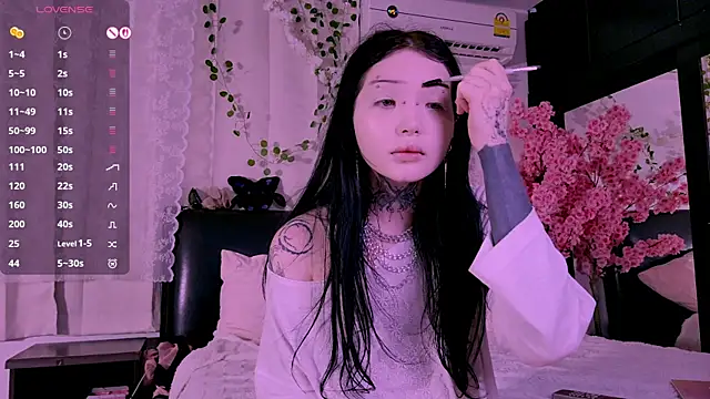 Lein Bone online show from 23, 10, 2025