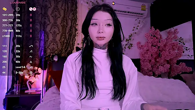 Lein Bone online show from 15, 11, 2025