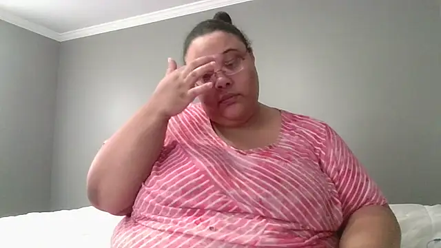 SexyBBW10790 online show from 25, 2, 2026