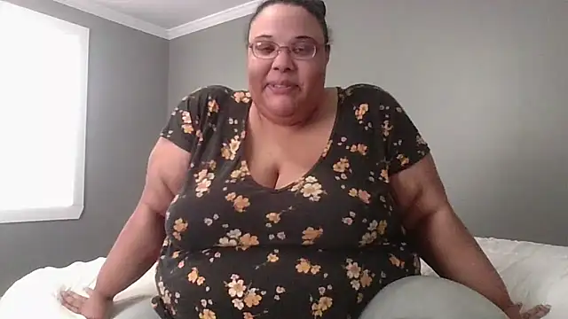 SexyBBW10790 online show from 14, 2, 2026