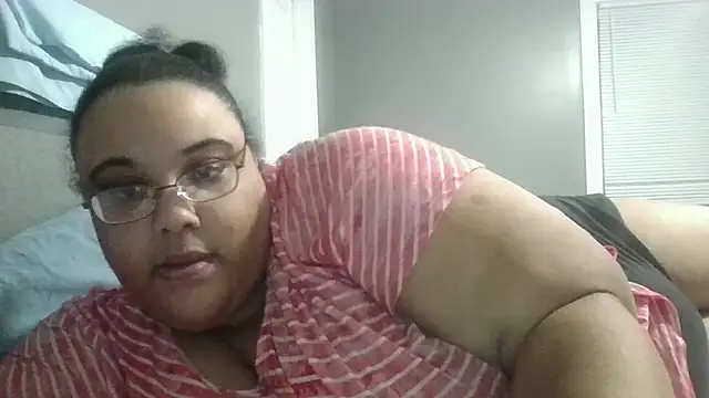 SexyBBW10790 online show from 9, 2, 2026