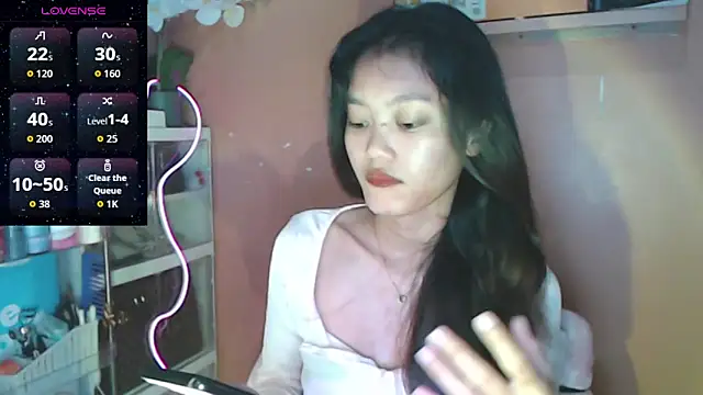 skinny gracie online show from 11, 2, 2026