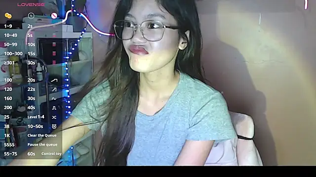 skinny gracie online show from 16, 12, 2025