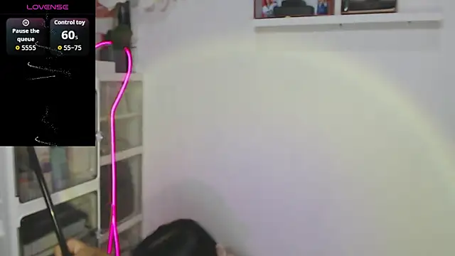 Snapshot of skinny_gracie chatting on 7, 5, 2026 skinny gracie online show from 7, 5, 2026