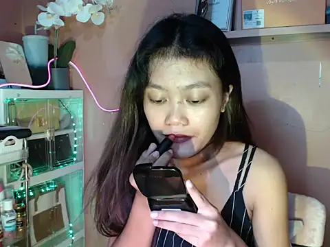 skinny gracie online show from 20, 10, 2025