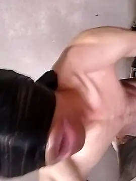 Snapshot of CrepedTrek chatting on 29, 10, 2025 CrepedTrek online show from 29, 10, 2025