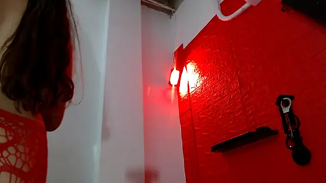 bdsmforever18 online show from 14, 5, 2026