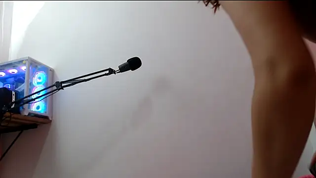 bdsmforever18 online show from 12, 2, 2026