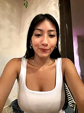 Mavi roouse  online show from 1, 10, 2025
