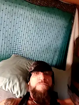 ShawnandDani7074 online show from 4, 11, 2025