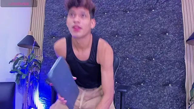 Stronger sexy online show from 27, 9, 2025