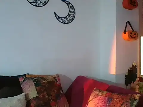 Snapshot of a_miss chatting on 16, 10, 2025 a miss online show from 16, 10, 2025