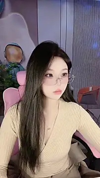 CAICAI BABY online show from 16, 11, 2025