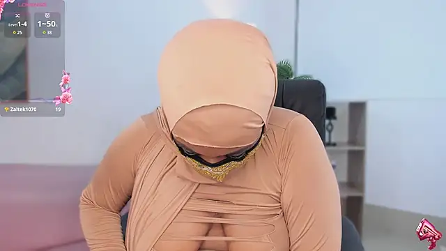 yasmin elite online show from 10, 11, 2025