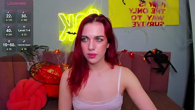 Snapshot of Jill_Smith chatting on 27, 10, 2025 Jill Smith online show from 27, 10, 2025