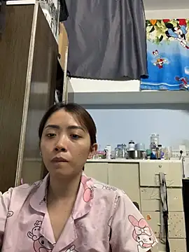 Minee1202 online show from 5, 5, 2026