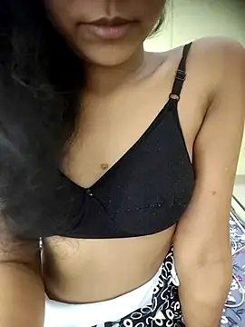 Snapshot of Snaya-baby chatting on 3, 5, 2026 Snaya-baby online show from 3, 5, 2026