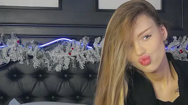 MarilynNova online show from 8, 1, 2026