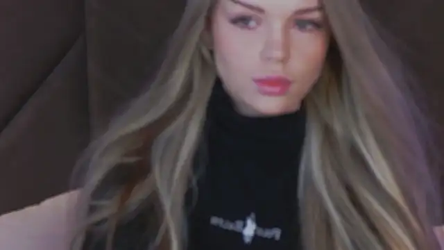 MarilynNova online show from 30, 3, 2026