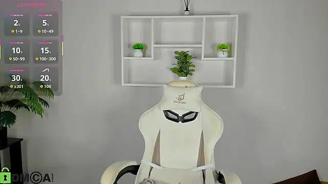 Snapshot of Allice_Cox chatting on 7, 10, 2025 Allice Cox online show from 7, 10, 2025