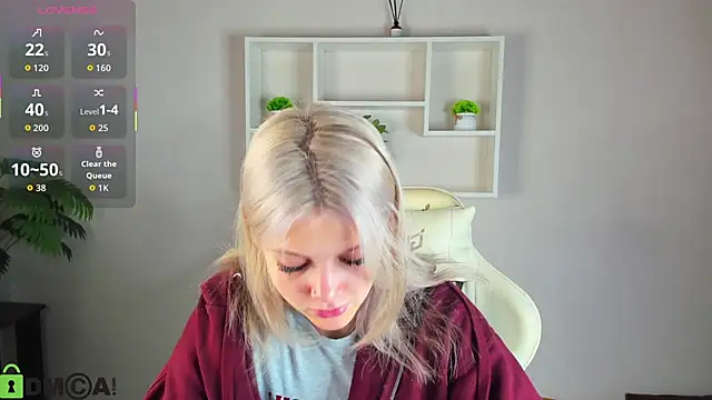 Snapshot of Allice_Cox chatting on 10, 10, 2025 Allice Cox online show from 10, 10, 2025