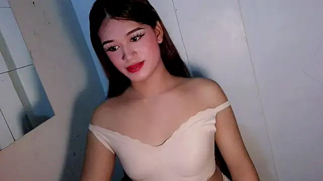 Snapshot of Anggeh_Slut chatting on 9, 7, 2026 Anggeh Slut online show from 9, 7, 2026