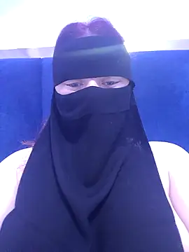 Snapshot of _Douna_-_ chatting on 18, 9, 2025 Douna - online show from 18, 9, 2025